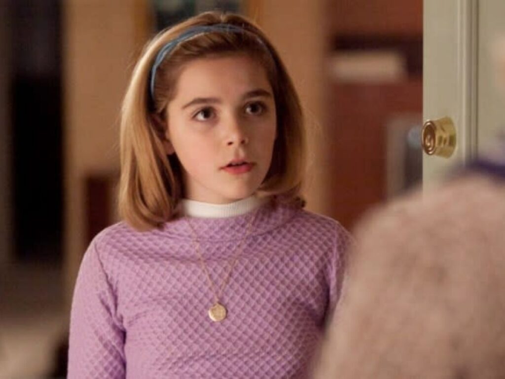 Kiernan Shipka as Sally Draper on AMC's beloved show Mad Menhas