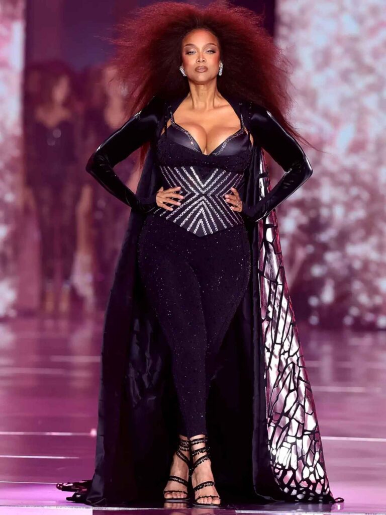 Tyra Banks Return to Victoria’s Secret Fashion Show