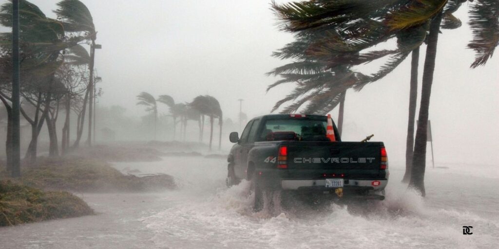 hurricanes with winds above 192 mph