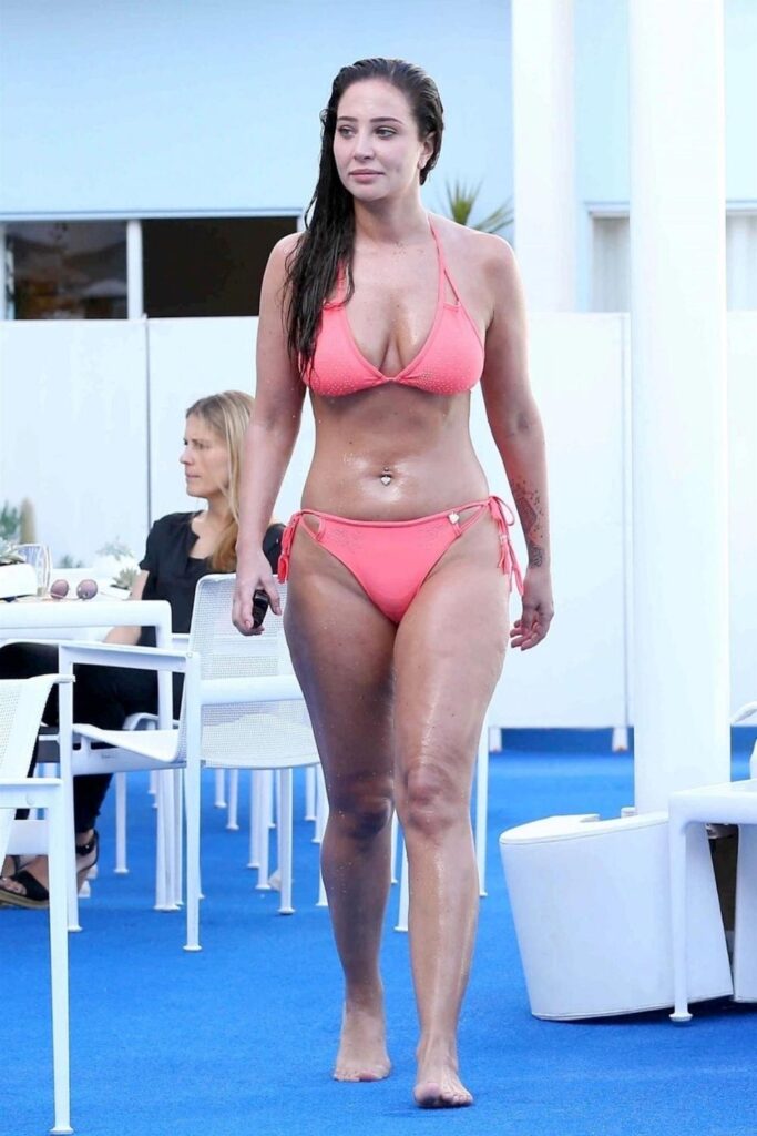 Tulisa stands at 5 feet 6 inches (168 cm)