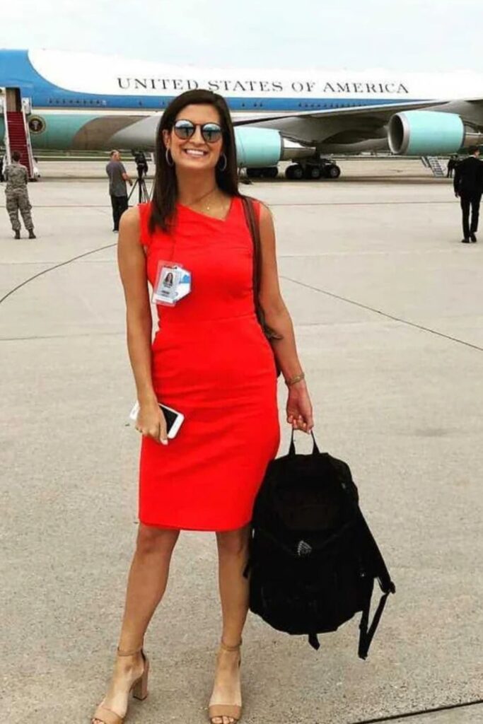 Kaitlan Collins stands approximately 5 feet 7 inches (170 cm) tall