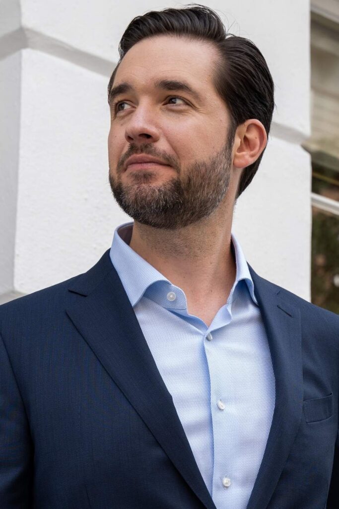 Alexis Ohanian (age 41 years) born on April 24, 1983