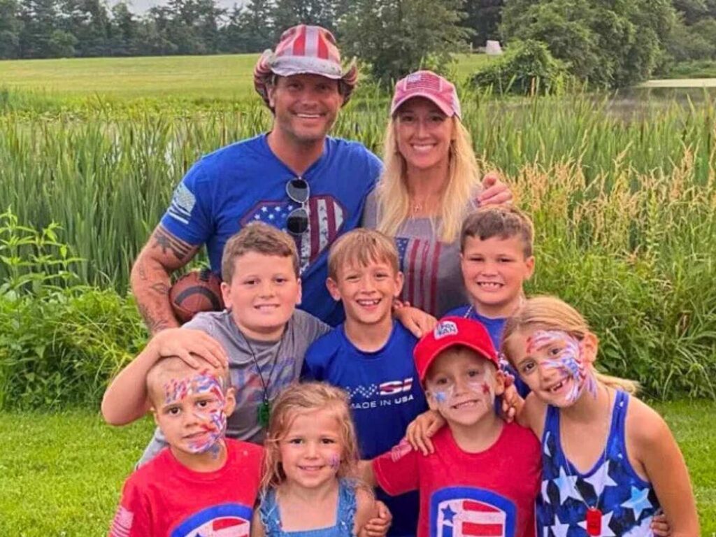 Pete Hegseth has a total of seven children