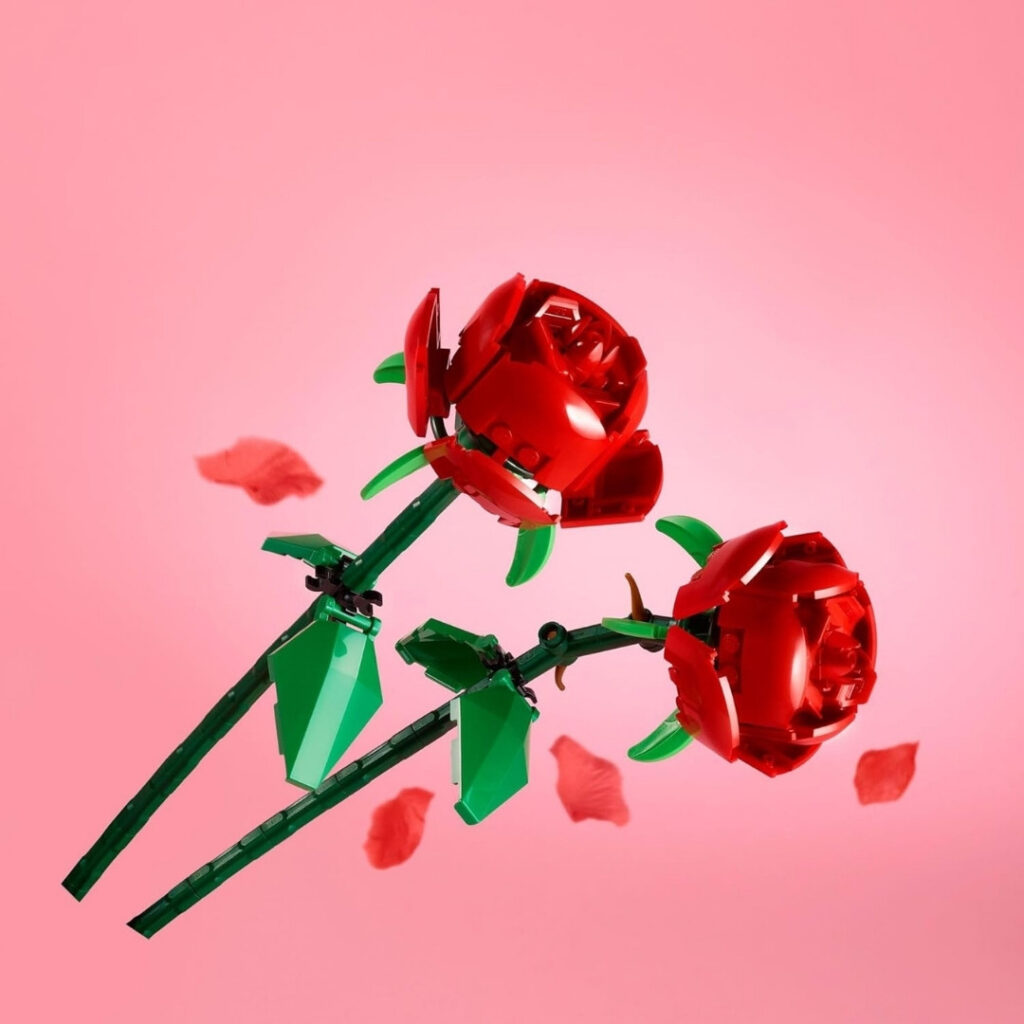 LEGO Roses Building Kit