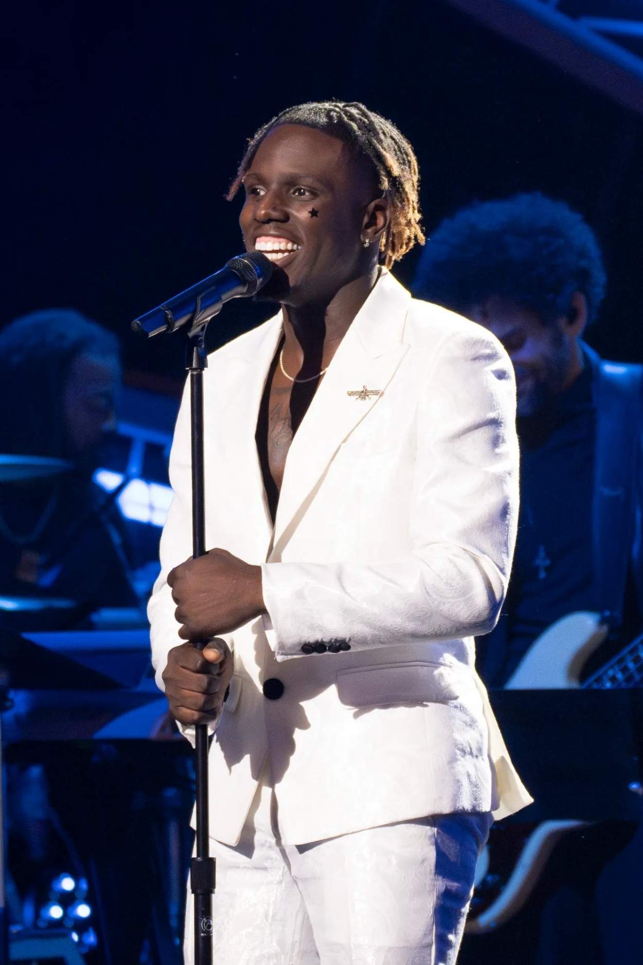Jamal Roberts (27 years old) born on November 6, 1997